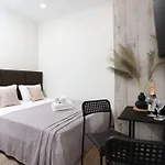 Апарт-отель Nioplias Luxury