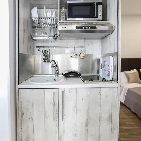 Nioplias Luxury بيفكوهوري