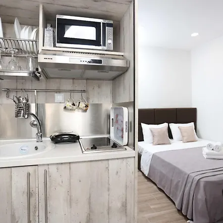 Nioplias Luxury