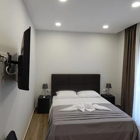 Nioplias Luxury بيفكوهوري