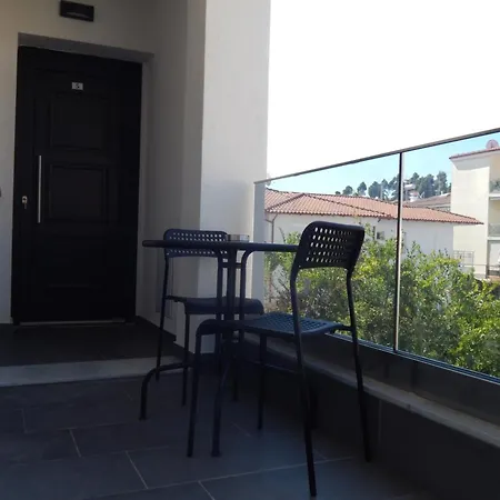 Nioplias Luxury شقة فندقية 3*