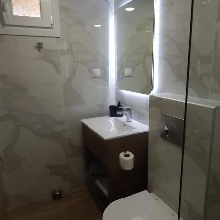 Nioplias Luxury