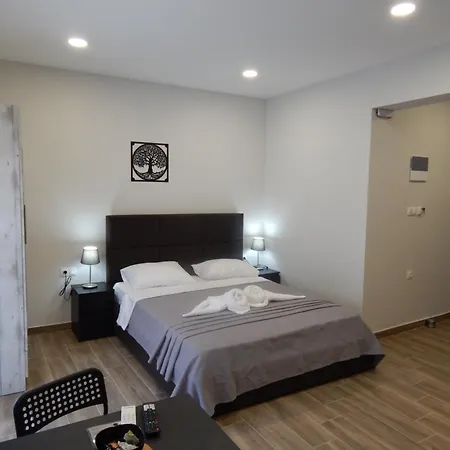 Nioplias Luxury 3*