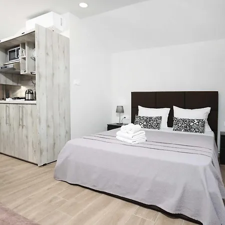 Nioplias Luxury 3*