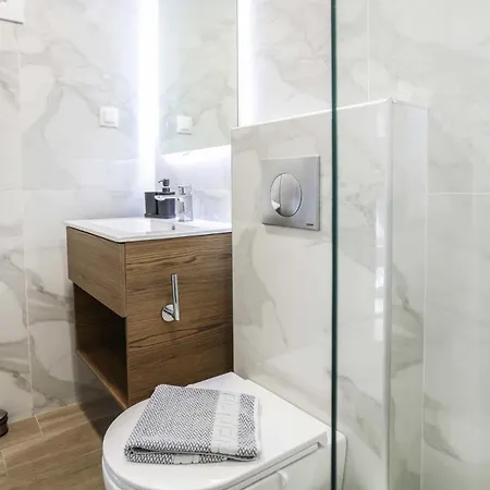 شقة فندقية Nioplias Luxury