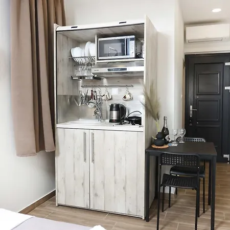 Nioplias Luxury Aparthotel