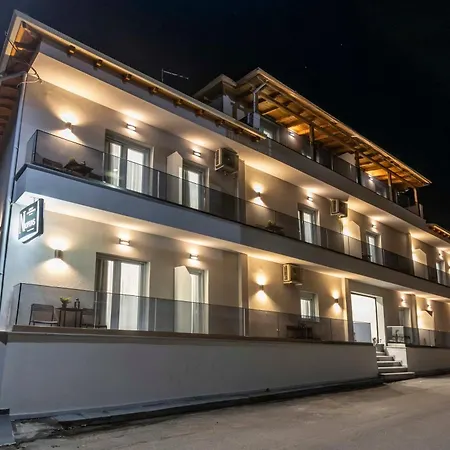 Nioplias Luxury 3* Pefkochori