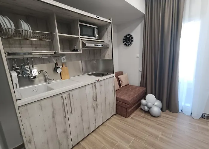 Nioplias Luxury
