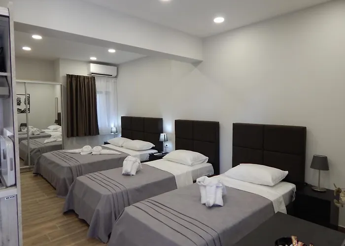 Nioplias Luxury 3*