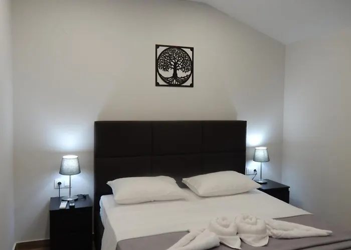 Nioplias Luxury 3*