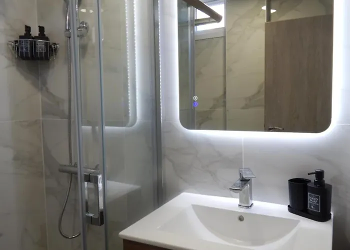 Nioplias Luxury Hotel de apartamente