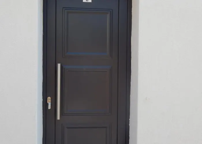 Nioplias Luxury